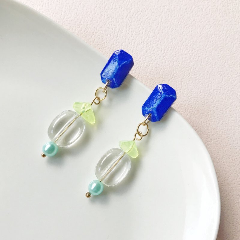 Cool breeze-hand-made/hand-painted earrings - ต่างหู - วัสดุอื่นๆ หลากหลายสี