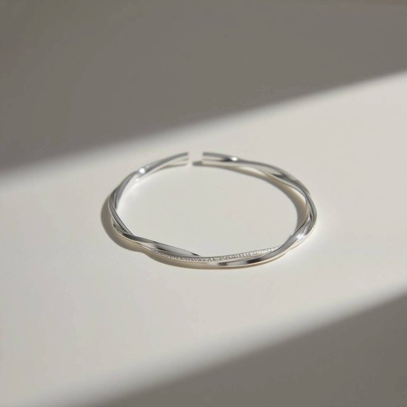 雙線條碎鑽扭結純銀手環 - 手鍊/手環 - 其他金屬 