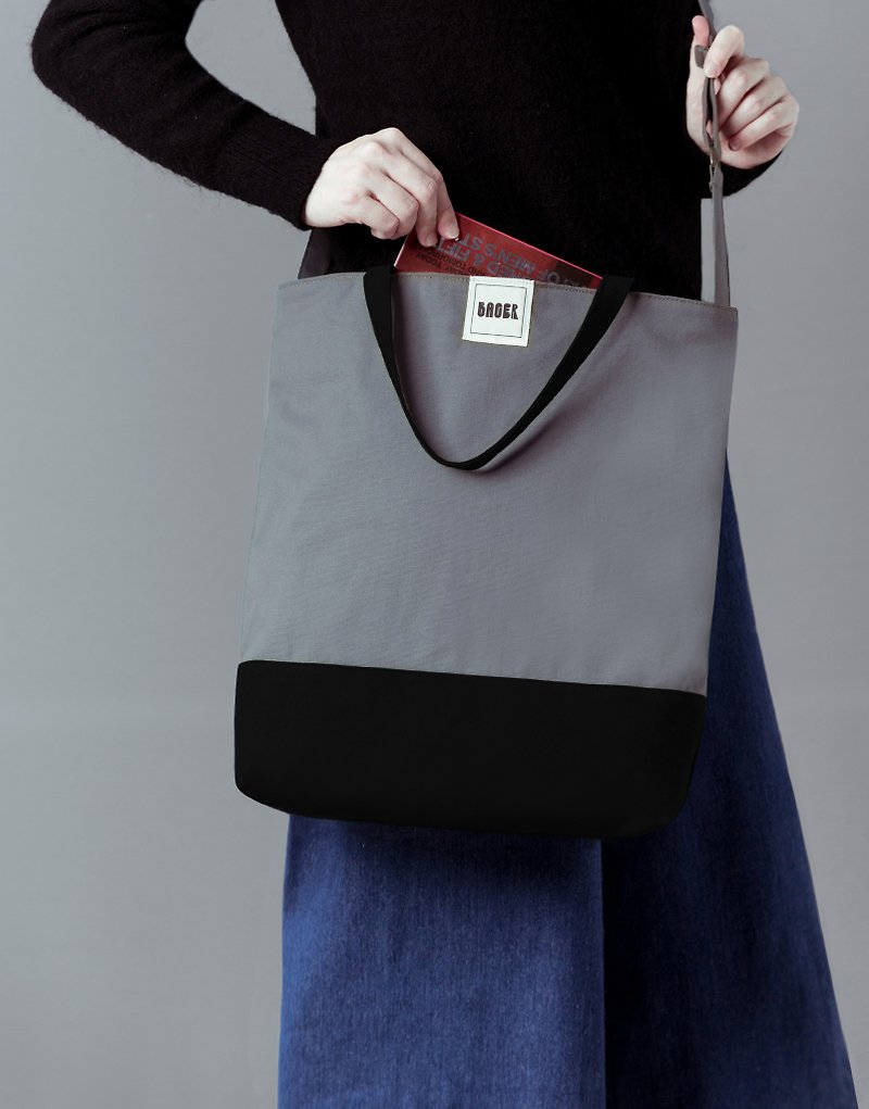 Simple color matching adjustable strap three-purpose canvas bag shoulder portable oblique back gray + black - กระเป๋าแมสเซนเจอร์ - ผ้าฝ้าย/ผ้าลินิน สีดำ