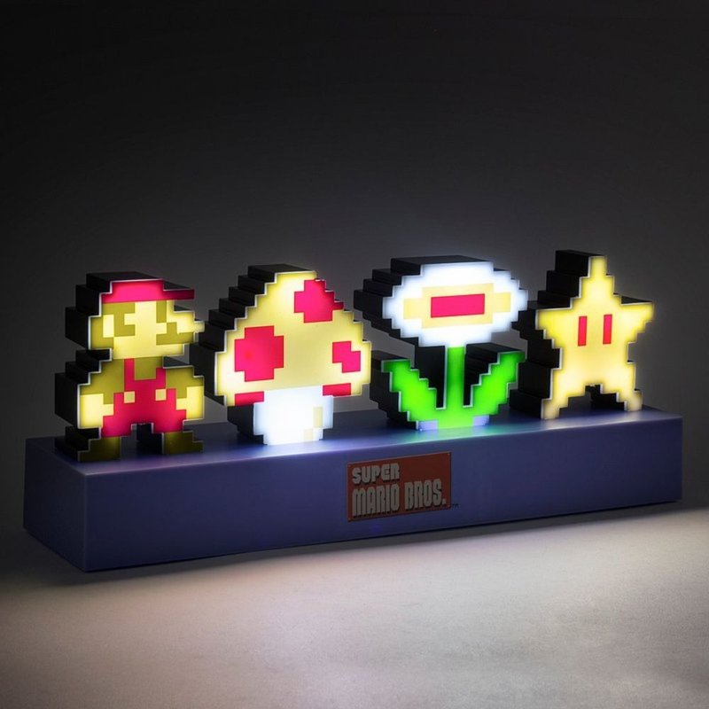 【Paladone UK】Nintendo Retro Super Mario Bros. Night Light - โคมไฟ - พลาสติก 