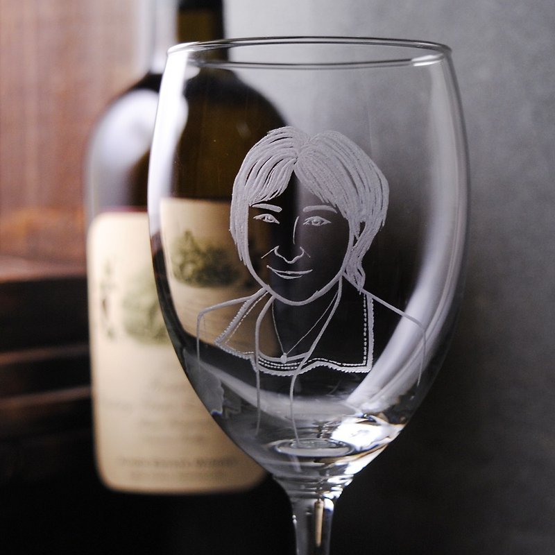270cc [Portrait Cup of Boss] (Realistic Version) Portrait Custom Red Wine Glass Lettering Wine Glass Lady Cup - ภาพวาดบุคคล - แก้ว สีนำ้ตาล