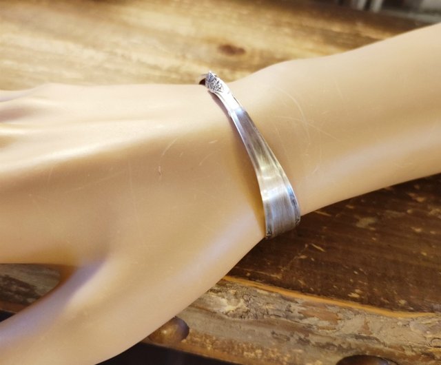 ヴィンテージカトラリーバングル THEFT セフト Spoon bangle スプーンモチーフシルバー925