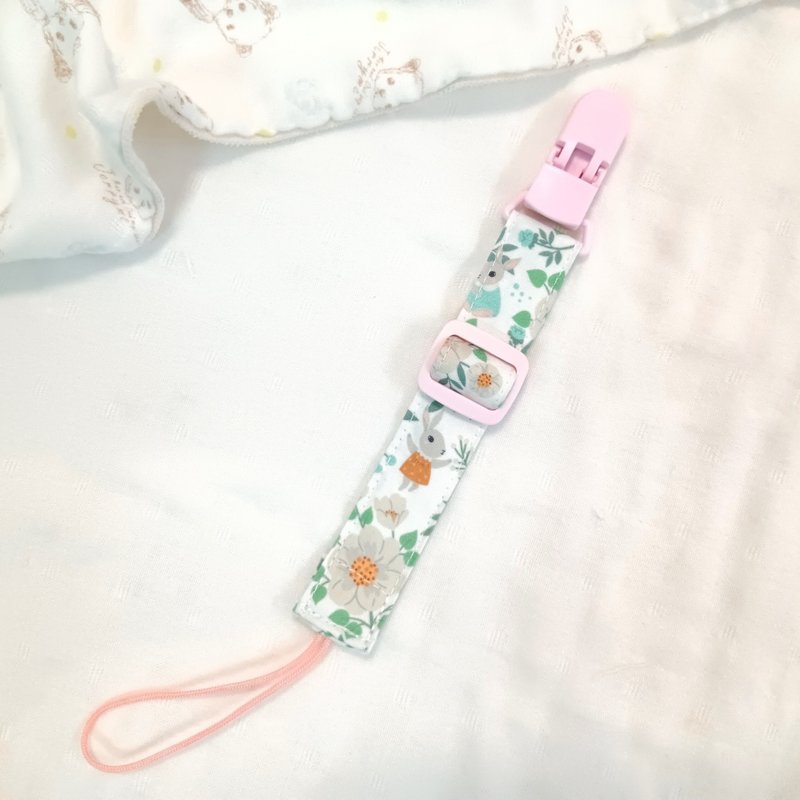 Hibiscus bunny. Adjustable length handmade pacifier chain (for vanilla pacifier and general pacifier) - ขวดนม/จุกนม - ผ้าฝ้าย/ผ้าลินิน สึชมพู