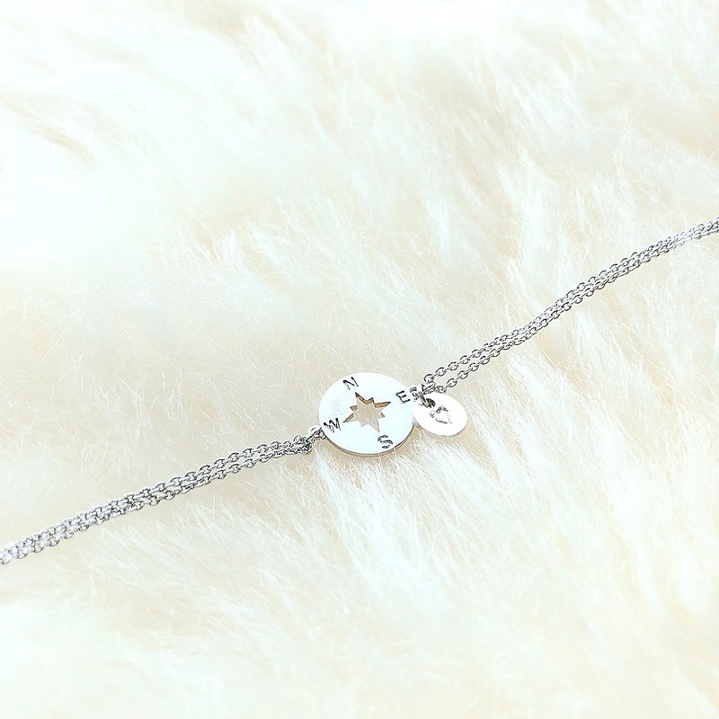 Love. Direction Bracelet Love. Compass Bracelet Valentine's Gift Birthday Gift Anniversary Gift - สร้อยข้อมือ - โลหะ สีเงิน