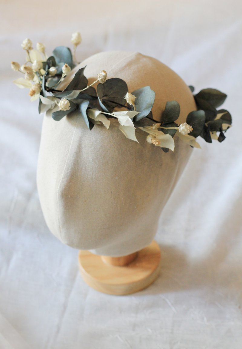 Bridal Corolla [Unwithering Flowers and Dry Flowers Series] Green Eucalyptus - เครื่องประดับผม - พืช/ดอกไม้ สีเขียว