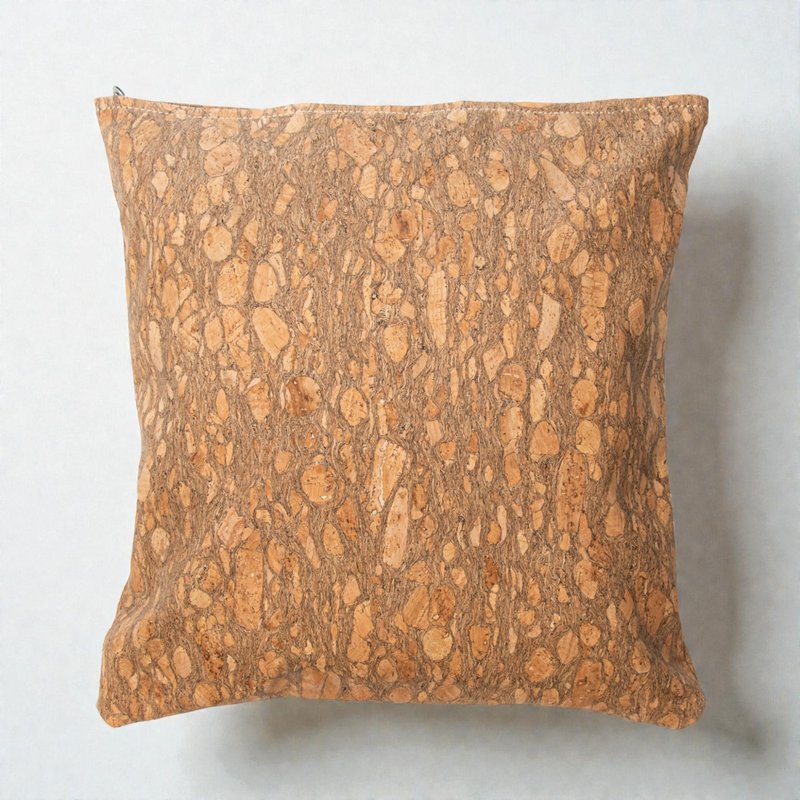 Talawa Cork (軟木) 皮革抱枕套 (Emerald) - 枕頭/咕𠱸 - 環保材質 咖啡色