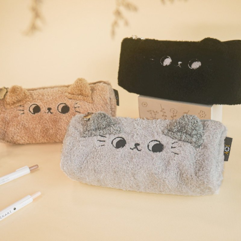 O-CAT－軟毛貓三角筆袋。JPC-158。文具收納 - 筆盒/筆袋 - 尼龍 