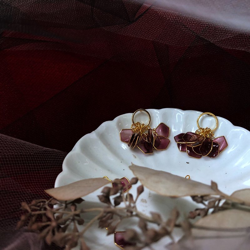 Burgundy Petal Round Frame Earrings - Earrings & Clip-ons - Resin Purple