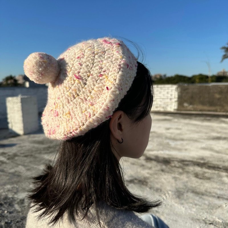 Puffy Woolen Beret/Lively Color Warm Wear/Handmade by Guanghan Palace - Hats & Caps - Wool Pink