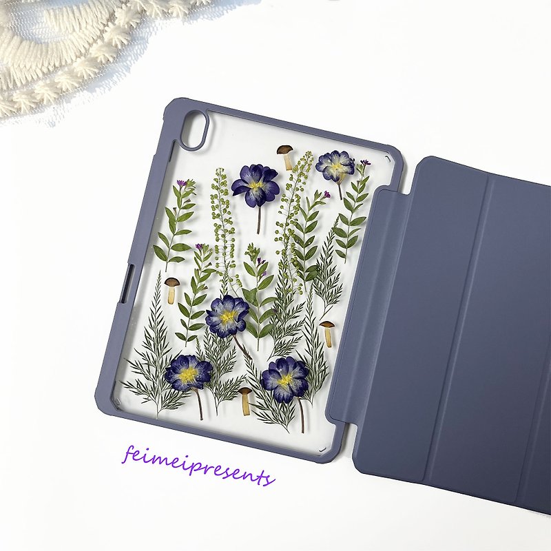 Purple Flower Field Handmade Pressed Flower iPad Case for New iPad Air 11in 13in - เคส/ซองมือถือ - พืช/ดอกไม้ 