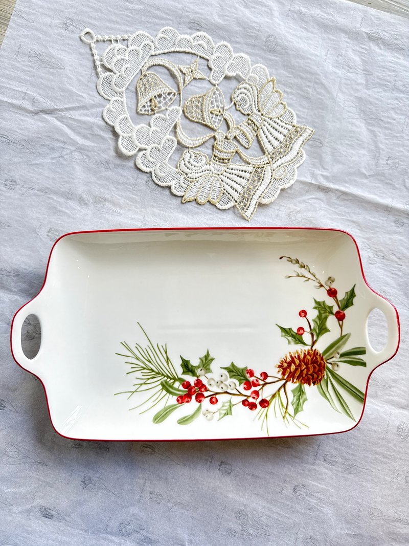 【好日恋物】韓国クリスマス松ぼっくり柄ロングプレート ホリデーギフト レッドエッジ 感謝祭 - 皿・プレート - 磁器 レッド
