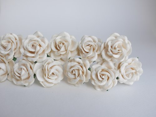 makemefrompaper Paper Flower, 25 pieces mulberry rose size 3.5 cm. curve petals, ivory color