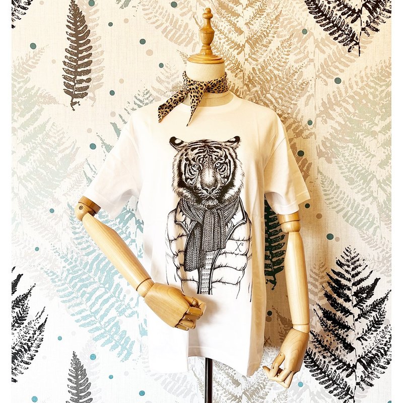 Super high quality print animal illustration clean white T-shirt cotton short sleeve tiger - Women's T-Shirts - Cotton & Hemp White