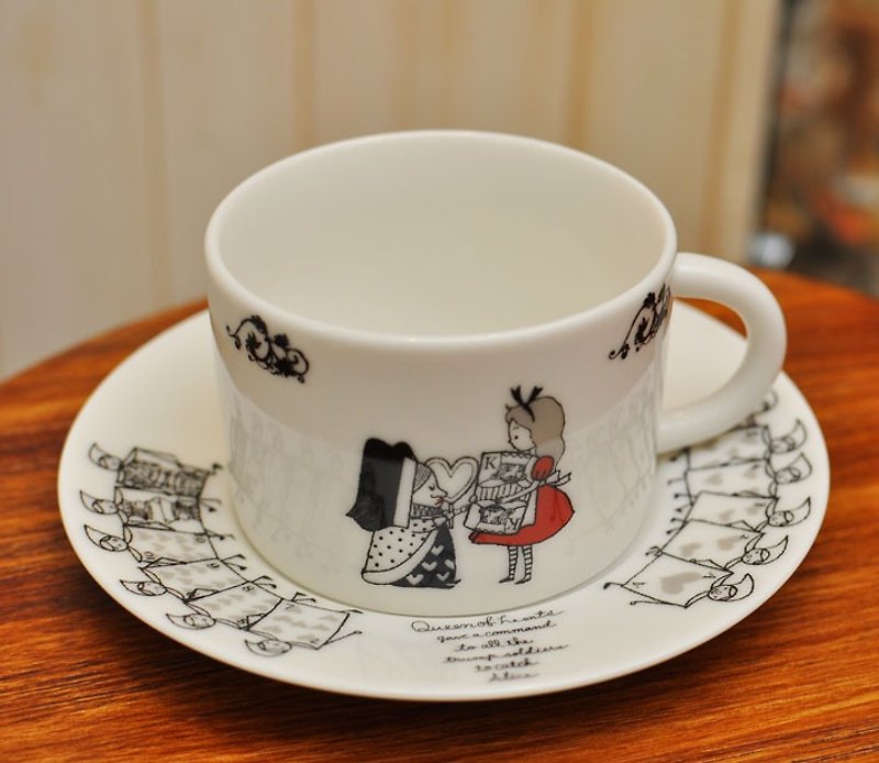 【加藤真治】不可思議王國的愛麗絲系列 Heart Queen 紅心皇后咖啡杯盤組★禮物推薦 - 咖啡杯 - 瓷 白色