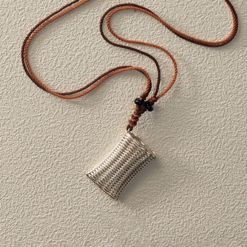 [Harvest Basket] White Gold-Plated Brass Woven Necklace | Hollow Net Design | Handmade Wax Cord - Necklaces - Copper & Brass Silver