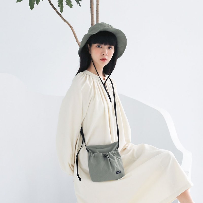 [You can carry it abroad] BANGS - Nylon side backpack spot - Messenger Bags & Sling Bags - Nylon Green