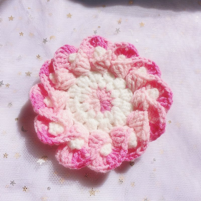 Handmade crochet flower coaster, accessory pad, bowl pad. - ที่รองแก้ว - ผ้าฝ้าย/ผ้าลินิน 
