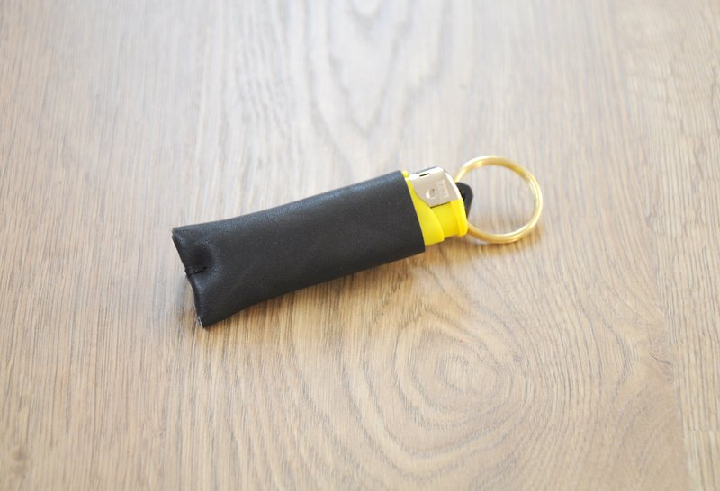 Simple style handmade leather lighter holster (black) (free hand lettering) - อื่นๆ - หนังแท้ สีดำ