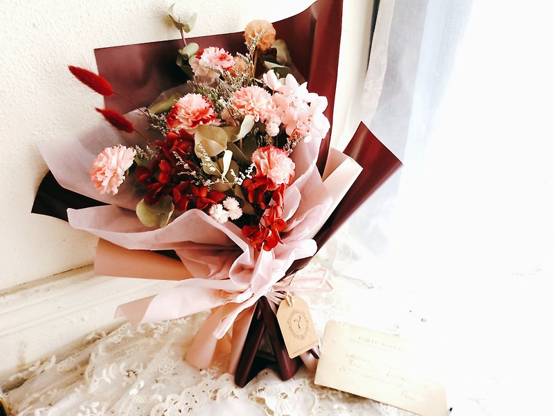Korean Bouquet/Mother's Day Bouquet/Birthday Bouquet/Graduation Bouquet/Valentine's Day - Dried Flowers & Bouquets - Plants & Flowers Red
