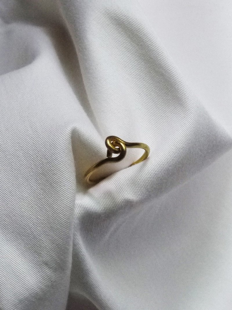 Double Knot Ring - Bronze Ring - แหวนทั่วไป - โลหะ สีทอง