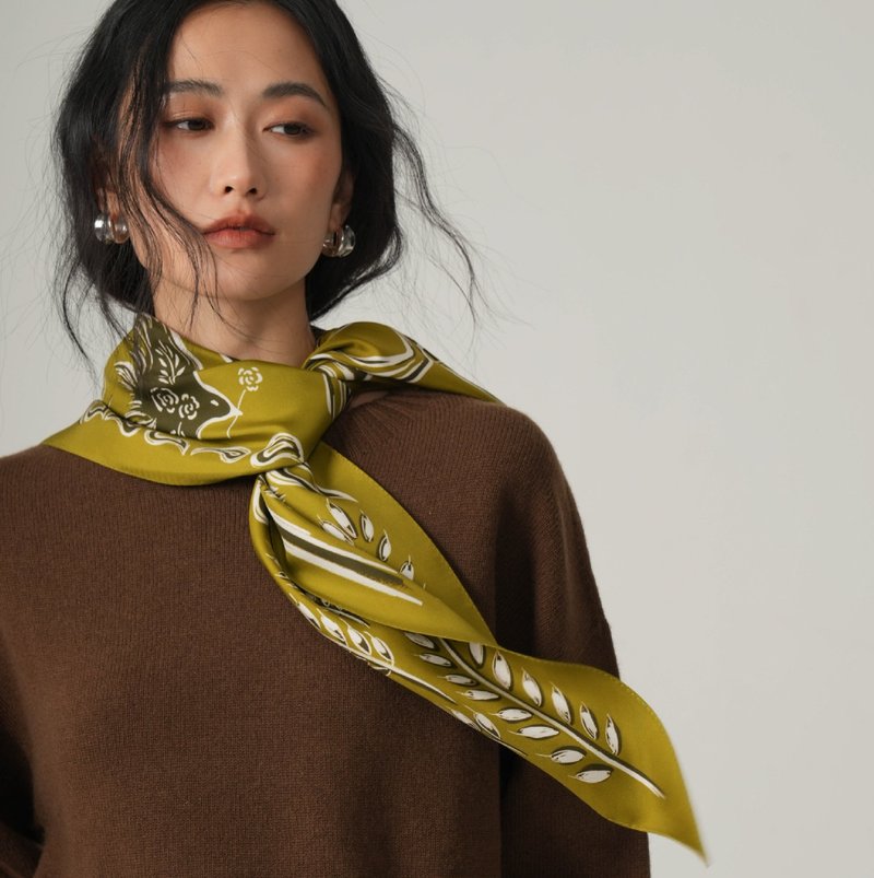 【佩斯利】法式復古/桑蠶絲/腰果花大三角巾 - 絲巾 - 絲．絹 多色