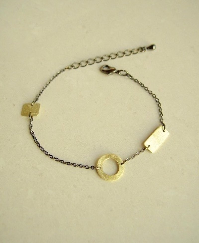 Round and square bracelet