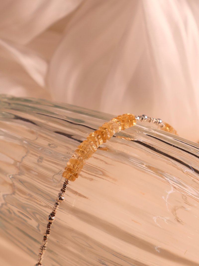 芒裡偷閒。黃水晶方片 Citrine S925純銀 時髦水晶手鍊 - 手鍊/手環 - 玉石 黃色
