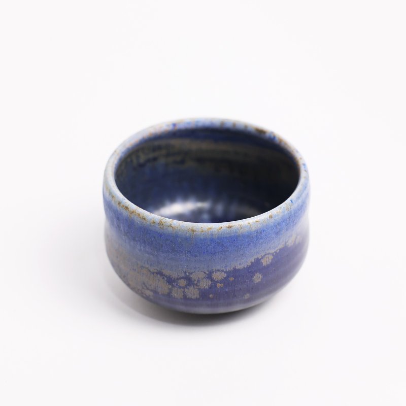 明芽窯 l 柴燒灰藍結晶銀絲茶碗 藍 陶器 陶藝品 茶具 蒐藏品 - 茶壺/茶杯/茶具 - 陶 藍色