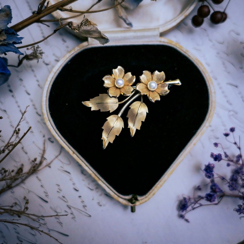 Krementz Sakura Pearl Bouquet Brooch・American Antique Jewelry Vintage Jewelry - Brooches - Other Metals 