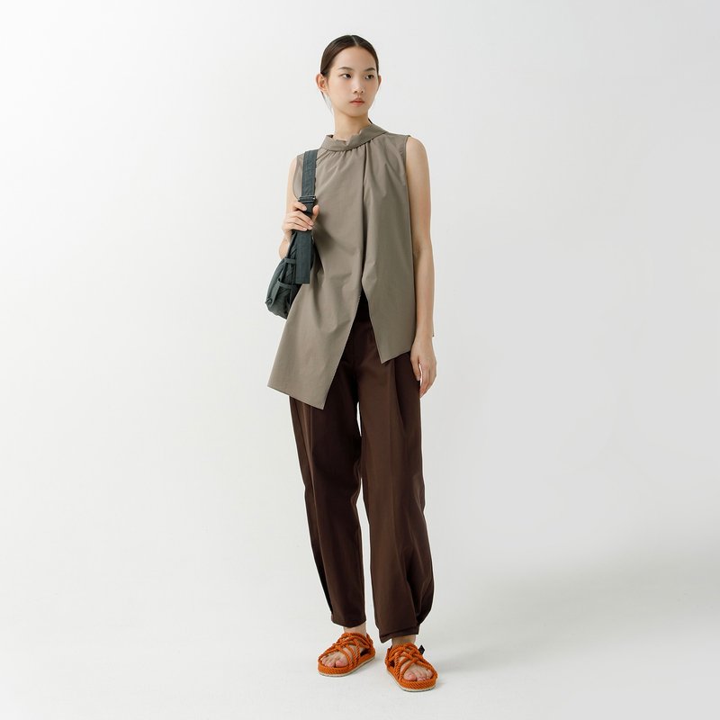 pleated tapered trousers - กางเกงขายาว - ผ้าฝ้าย/ผ้าลินิน สีนำ้ตาล