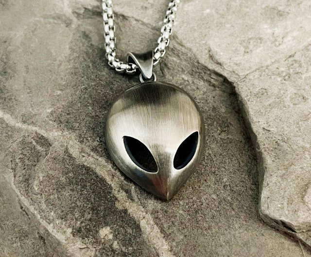 小灰人/外星人/UFO/手作銀飾/925銀/吊墜LONGYIN 龍銀｜吊飾/掛飾人氣榜