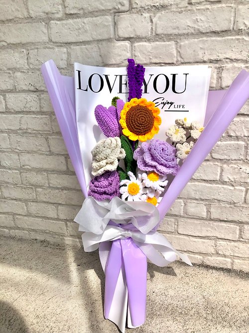 youryarnthailand Crochet Purple Flower Tulip Rose Daisy Bouquet