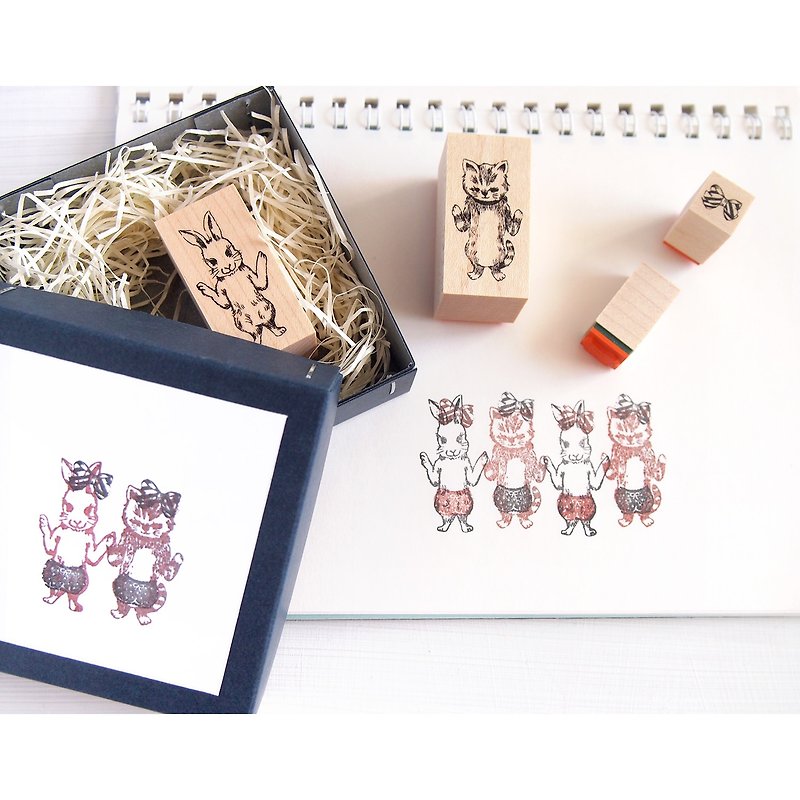 stamp box cat and rabbit - ตราปั๊ม/สแตมป์/หมึก - ไม้ สีกากี