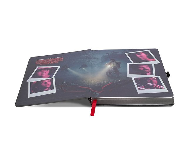  Pyramid International Stranger Things A5 Premium Notebook  VHS-Style Season 1 - Official Merchandise : Office Products