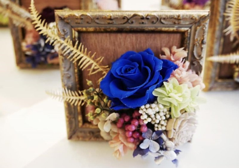 Vintage Preserved Flower Photo Frame-Opening Ceremony and Wedding Small Objects - Picture Frames - Plants & Flowers 