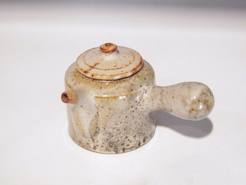 志野側把茶壺 - 茶壺/茶杯/茶具 - 陶 卡其色