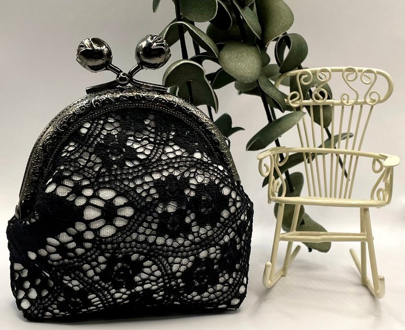 French gorgeous wispy gold bag - olive black. Coin purse. Lace series. Handmade in Taiwan - กระเป๋าใส่เหรียญ - วัสดุอื่นๆ สีดำ