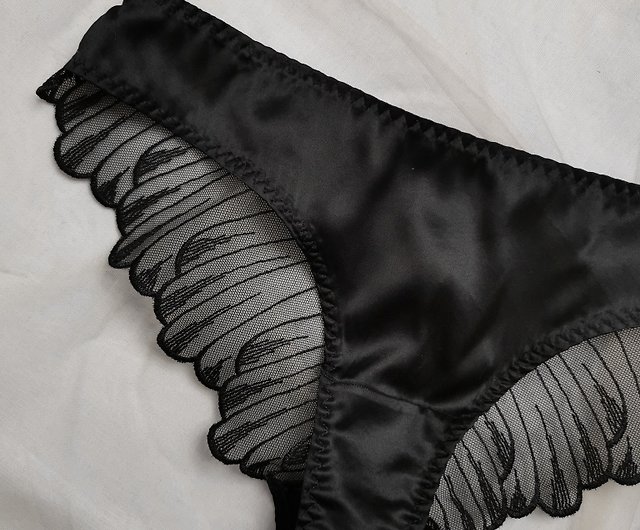 Natural silk lingerie set - Sheer lace bra and panties - Sexy silk