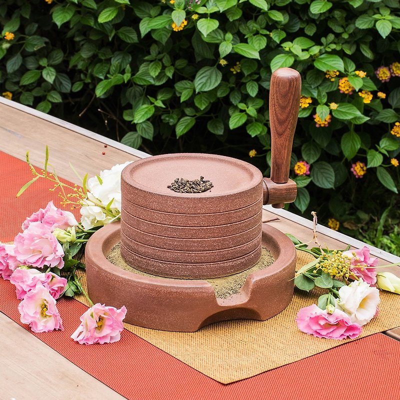 Tao Zuofang│Old Rock Clay Tea Grinder Group - Teapots & Teacups - Other Materials Brown