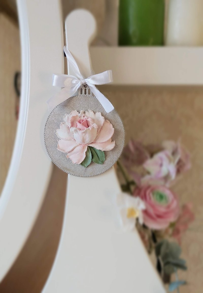 Christmas tree ornaments silver Flower ornament Hanging christmas tree decor - 擺飾/家飾品 - 木頭 銀色