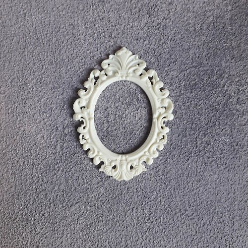 BlueIsland Miniature resin frame, Ornate onlay trim supplies 55*70mm