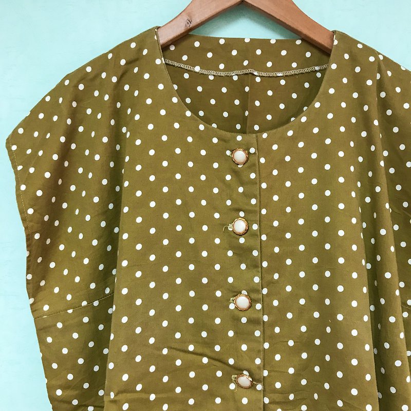 Top / Olive Green Sleeveless Polka Dot Top - เสื้อผู้หญิง - ผ้าฝ้าย/ผ้าลินิน สีเขียว