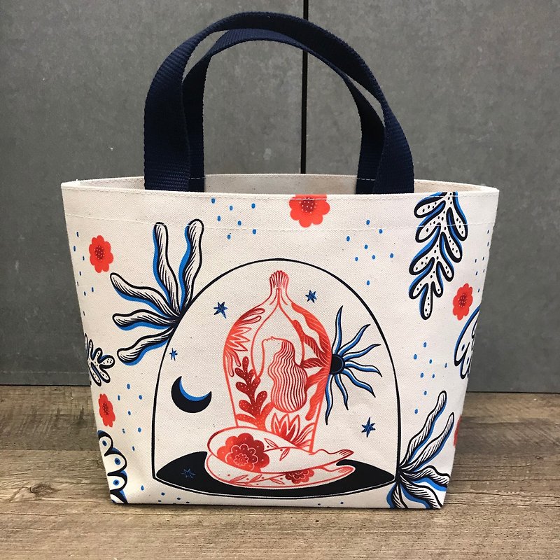 [One Week Flash Deal] Handmade Canvas Bag-Tenant | artist Lin Yuxun - Handbags & Totes - Other Materials White
