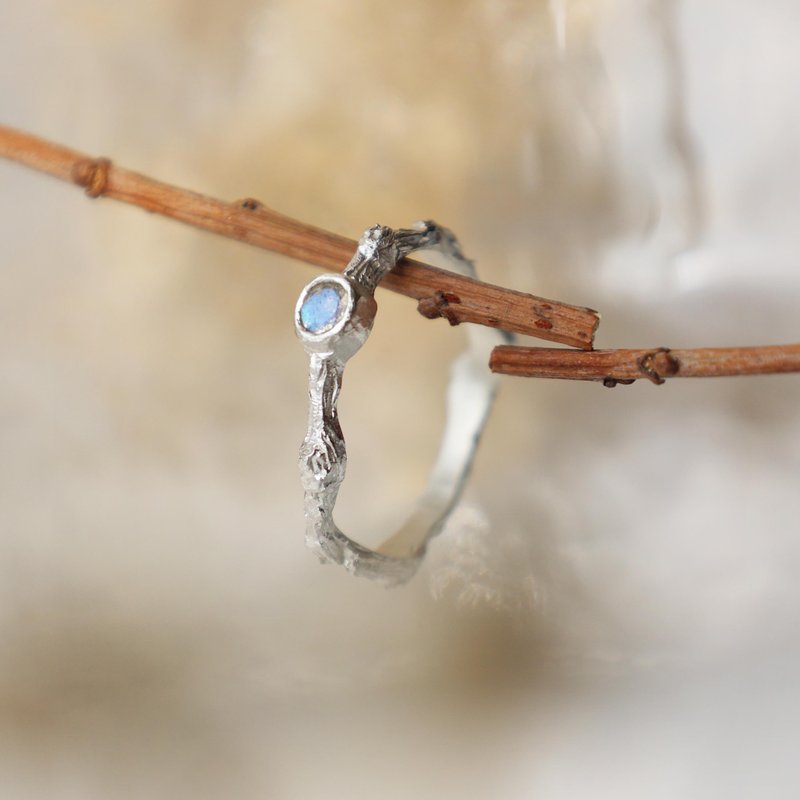 Twig Labradorite Ring - General Rings - Sterling Silver Silver