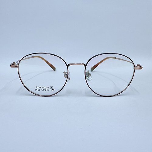 EGlasses。眼鏡物語 站內最高等級UV420濾藍光0度眼鏡│典雅圓款彈性鈦合金04