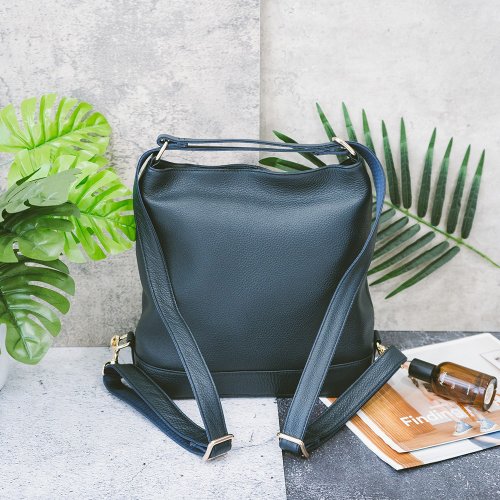 寇比手工皮件 Colbie Leather 真皮率真肩背/後背2way包(S) 9080 藍M