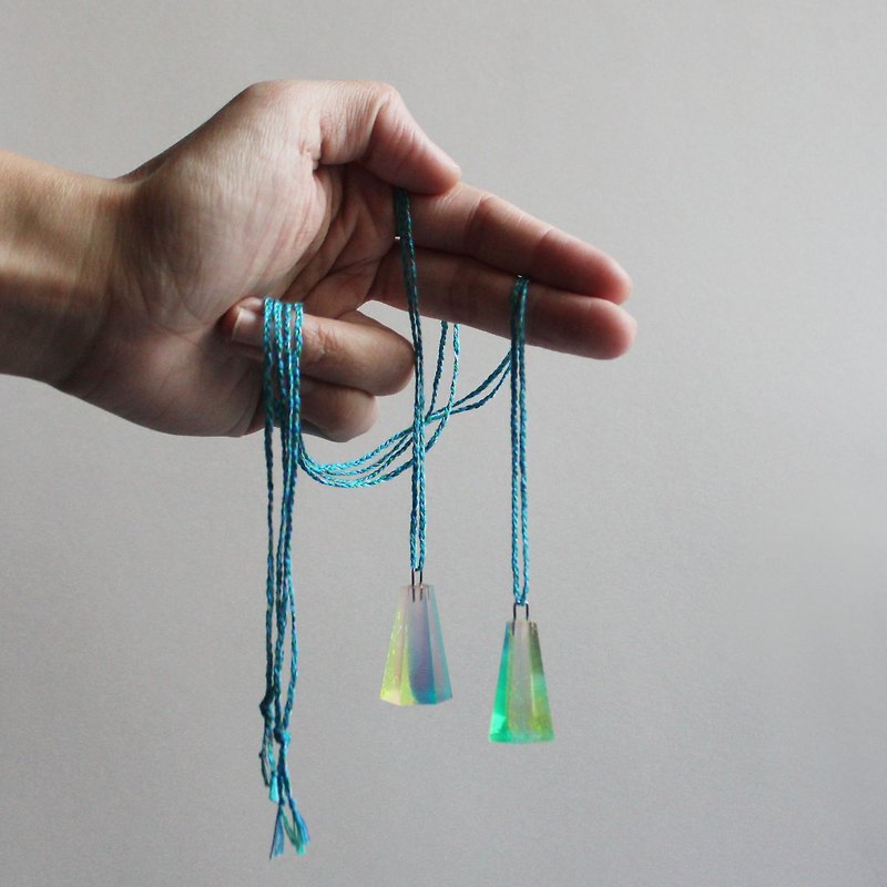 Colored transparent resin necklace - Unicorn / Hex frustum - Necklaces - Other Materials Multicolor
