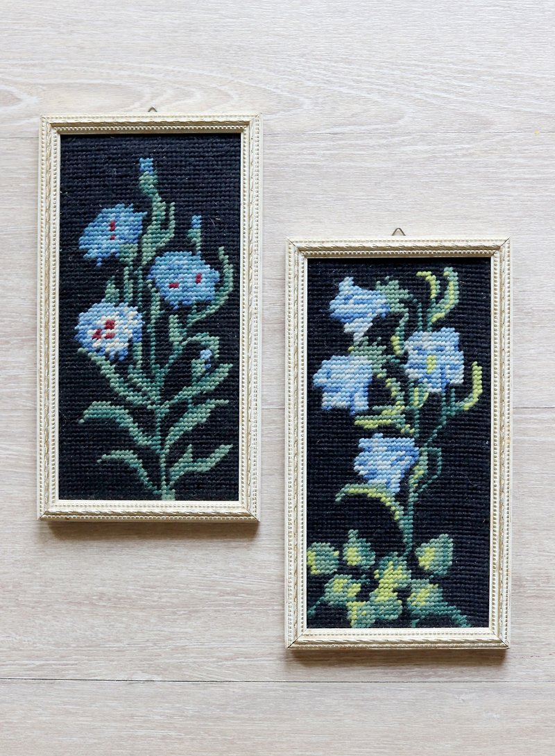 芬蘭藍花古典框十字繡花畫兩件組 - 裝飾/擺設  - 棉．麻 藍色