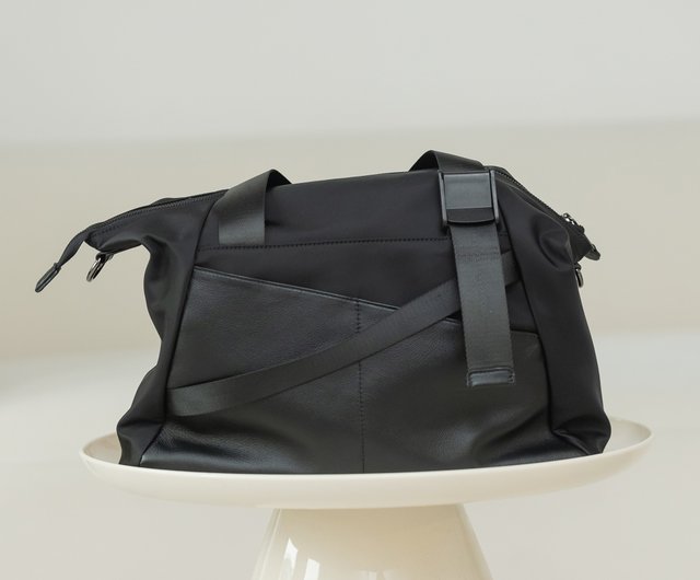 ショルダーバッグ・ポシェット Square Bag Shoulder Large Black Black square buckle - large hand-held shoulder bag - black