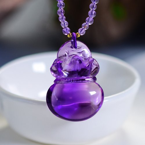 一念之間 極品天然巴西天然紫水晶錢袋子 雕刻福在眼前 晶體通透 顏色美豔